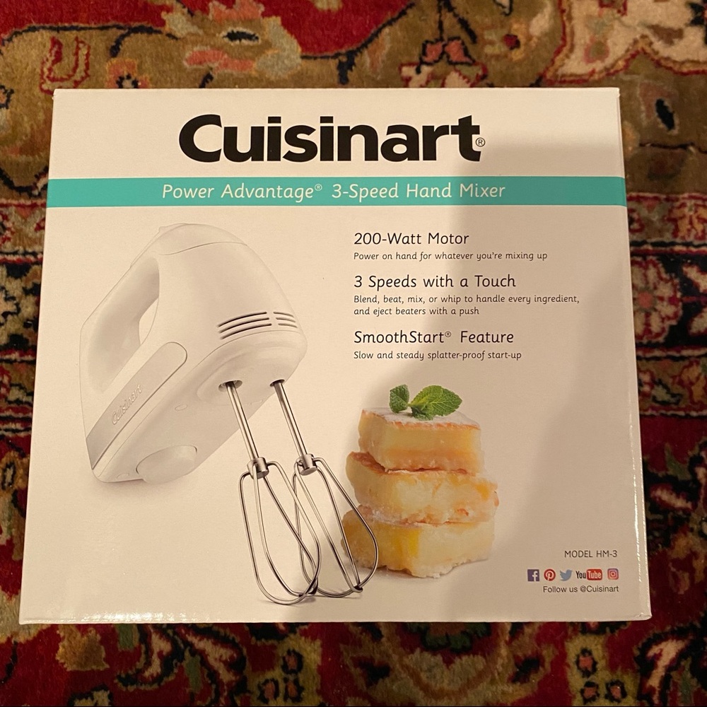 CUISINART HAND MIXER